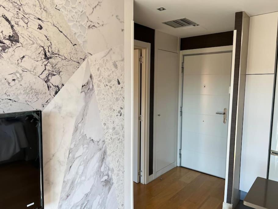 Relajate Despues De Patear Madrid 아파트 외부 사진