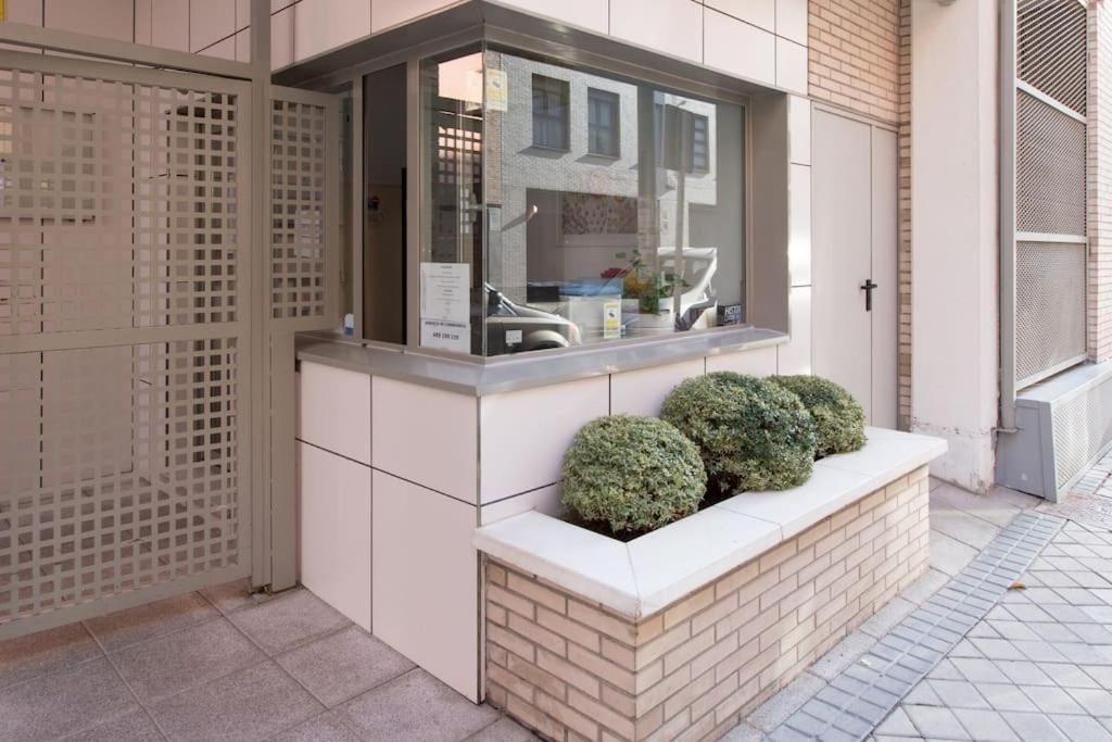 Relajate Despues De Patear Madrid 아파트 외부 사진